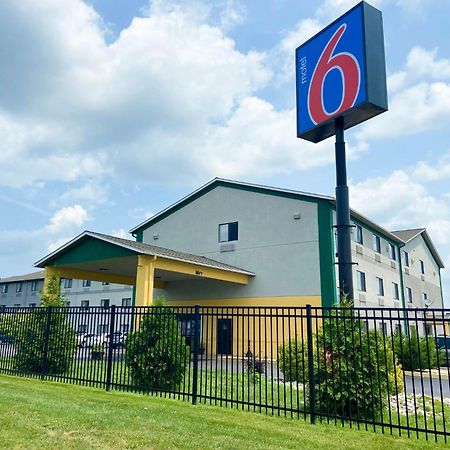 Motel 6 Lancaster Fertility Exteriér fotografie